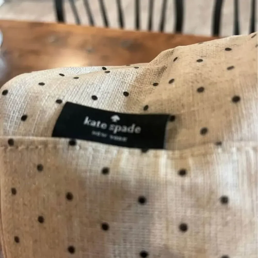 Kate Spade Bundle: 2 pair stud earrings & insulated lunch cooler $118 RetailValu